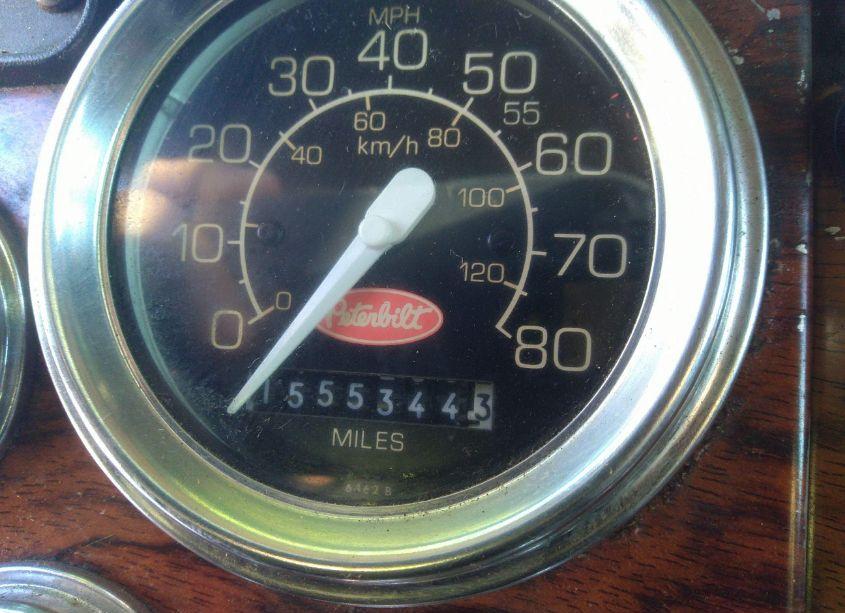 Photo 6 of 2000 Peterbilt 379 N/A (VIN 1XP5DB9X1YD506851)