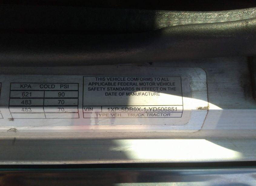 Photo 9 of 2000 Peterbilt 379 N/A (VIN 1XP5DB9X1YD506851)