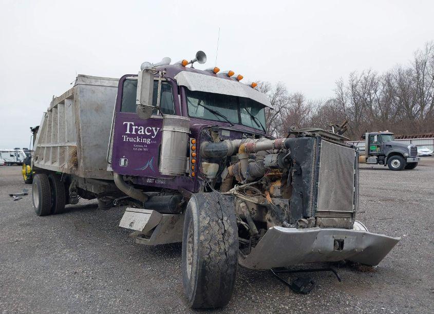 2000 Peterbilt 379 N/A (VIN 1XP5DB9X8YD512081) main photo