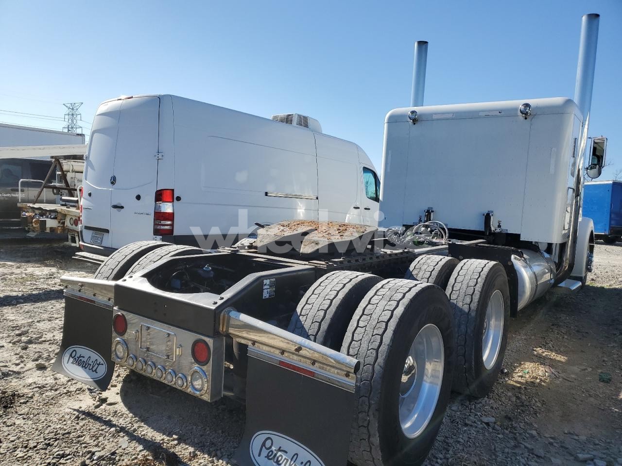 Photo 4 of 2004 PETERBILT 379 SEMI TRUCK (VIN 1XP5DB9XX4D823229)
