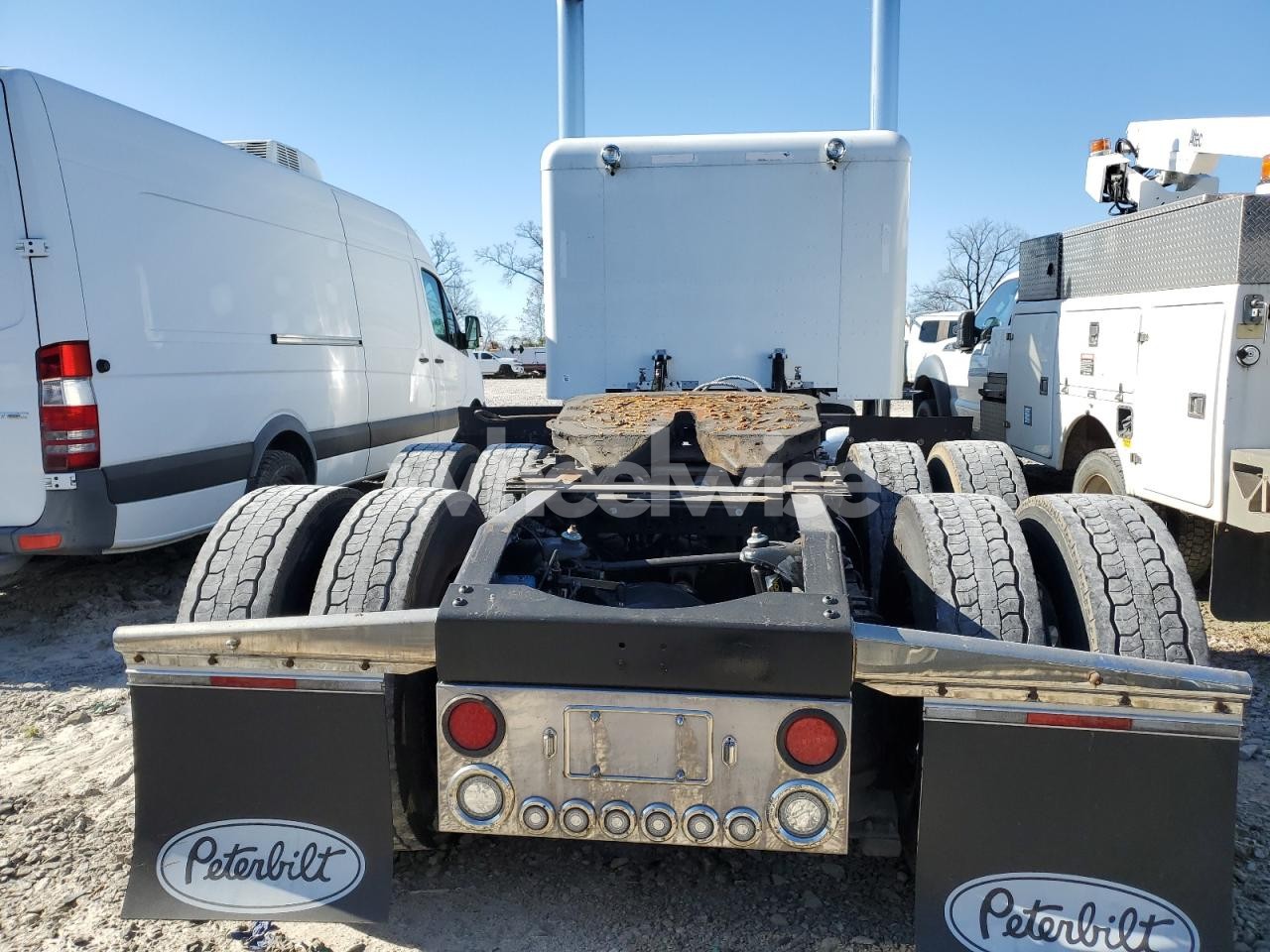 Photo 6 of 2004 PETERBILT 379 SEMI TRUCK (VIN 1XP5DB9XX4D823229)