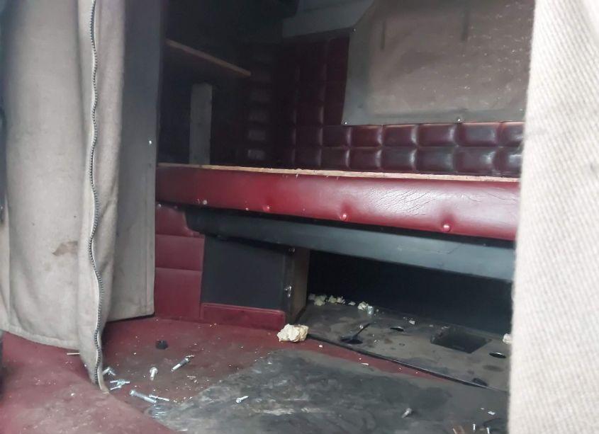 Photo 7 of 1997 Peterbilt 379 N/A (VIN 1XP5DR8X7VD434687)