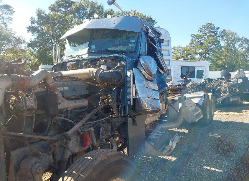 Photo 11 of 1995 Peterbilt 379 N/A (VIN 1XP5DR9X6SD378848)
