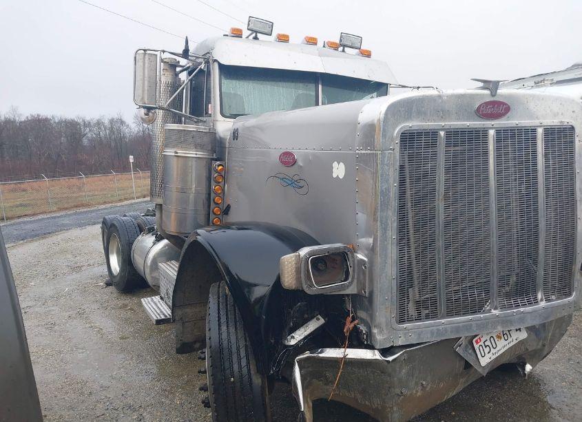 1999 Peterbilt 379 N/A (VIN 1XP5DR9X8XN496224) main photo