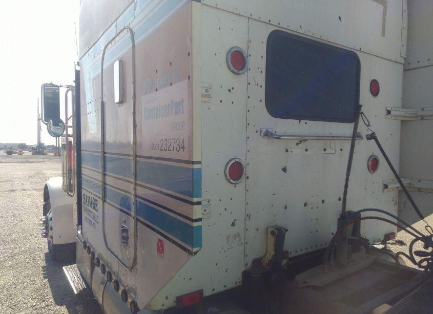 Photo 15 of 2004 Peterbilt 379 N/A (VIN 1XP5DU9X64D814832)