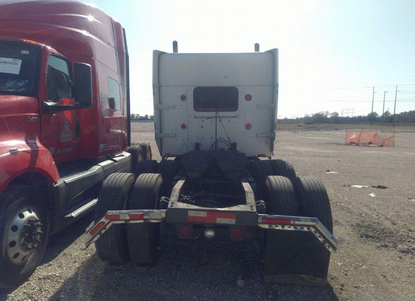 Photo 16 of 2004 Peterbilt 379 N/A (VIN 1XP5DU9X64D814832)