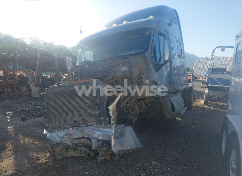 Photo 2 of 2008 Peterbilt 387 N/A (VIN 1XP7D49X18D767109)