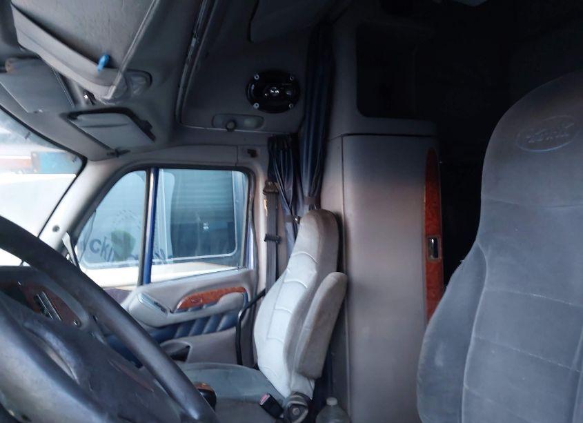 Photo 7 of 2004 Peterbilt 387 N/A (VIN 1XP7D49X34D809113)