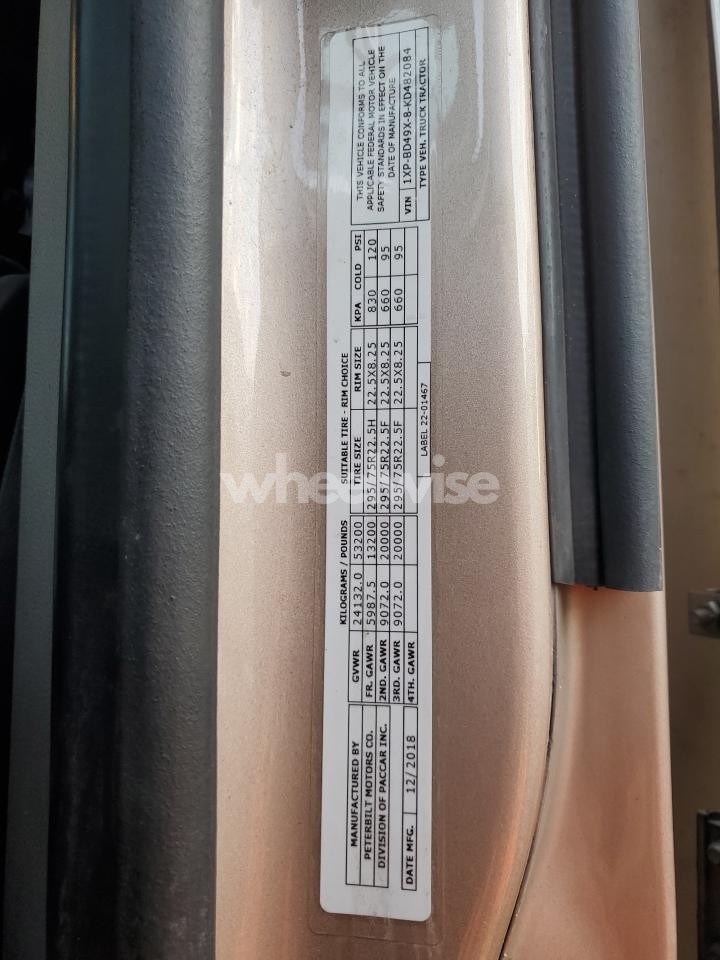 Photo 10 of 2019 PETERBILT 579 SEMI TRUCK (VIN 1XPBD49X8KD482084)