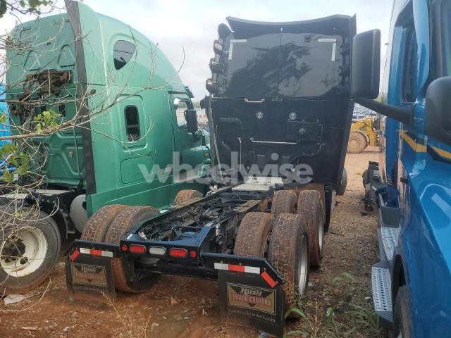 Photo 5 of 2025 PETERBILT 579 SEMI TRUCK N/A (VIN 1XPBD49X8SD715526)