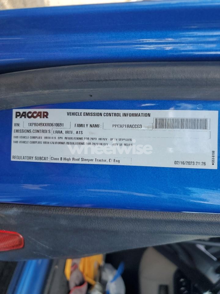 2024 PETERBILT TRACTOR 579 - SEMI TRUCK