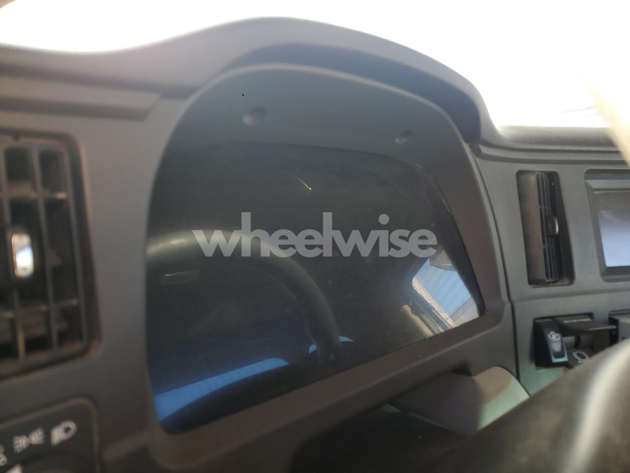 Photo 8 of 2022 PETERBILT 579 SEMI TRUCK (VIN 1XPBDP0X0ND792698)