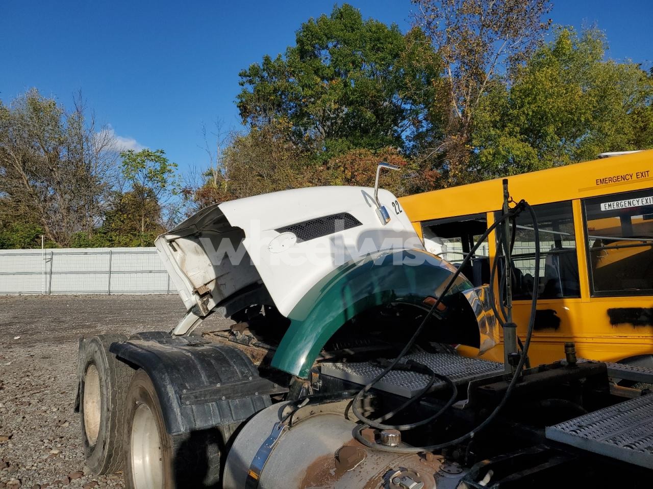 Photo 9 of 2022 PETERBILT 579 SEMI TRUCK (VIN 1XPBDP0X0ND792698)