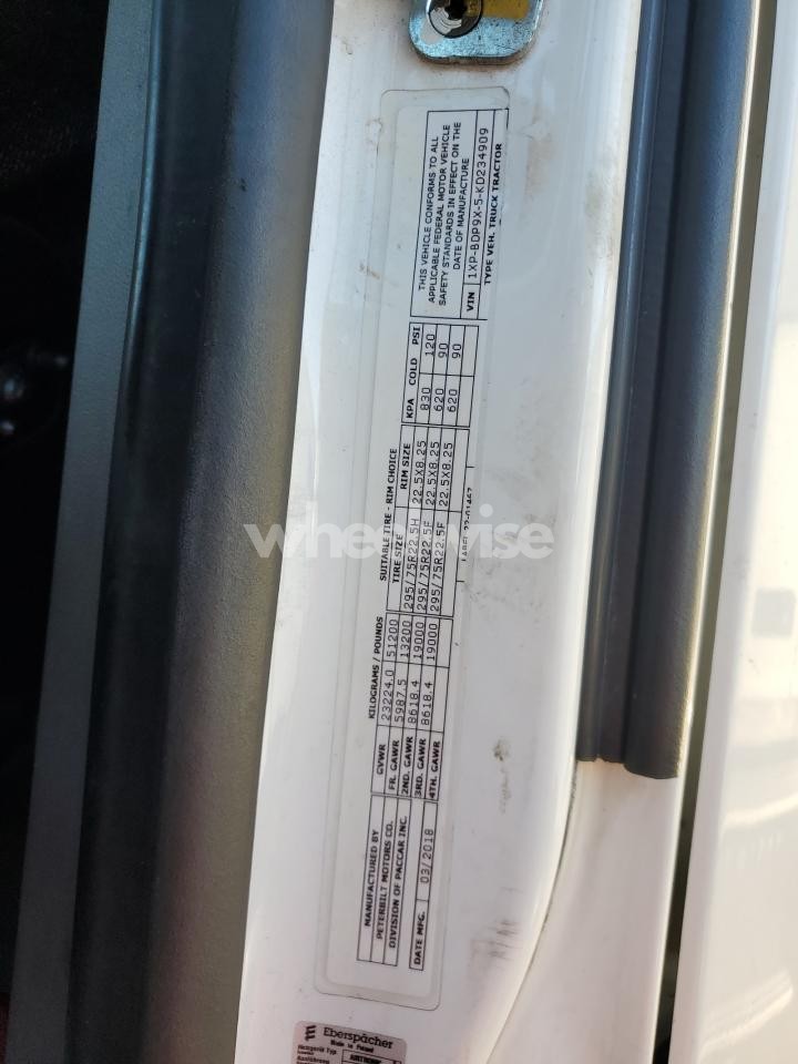 Photo 10 of 2019 PETERBILT 579 SEMI TRUCK N/A (VIN 1XPBDP9X5KD234909)