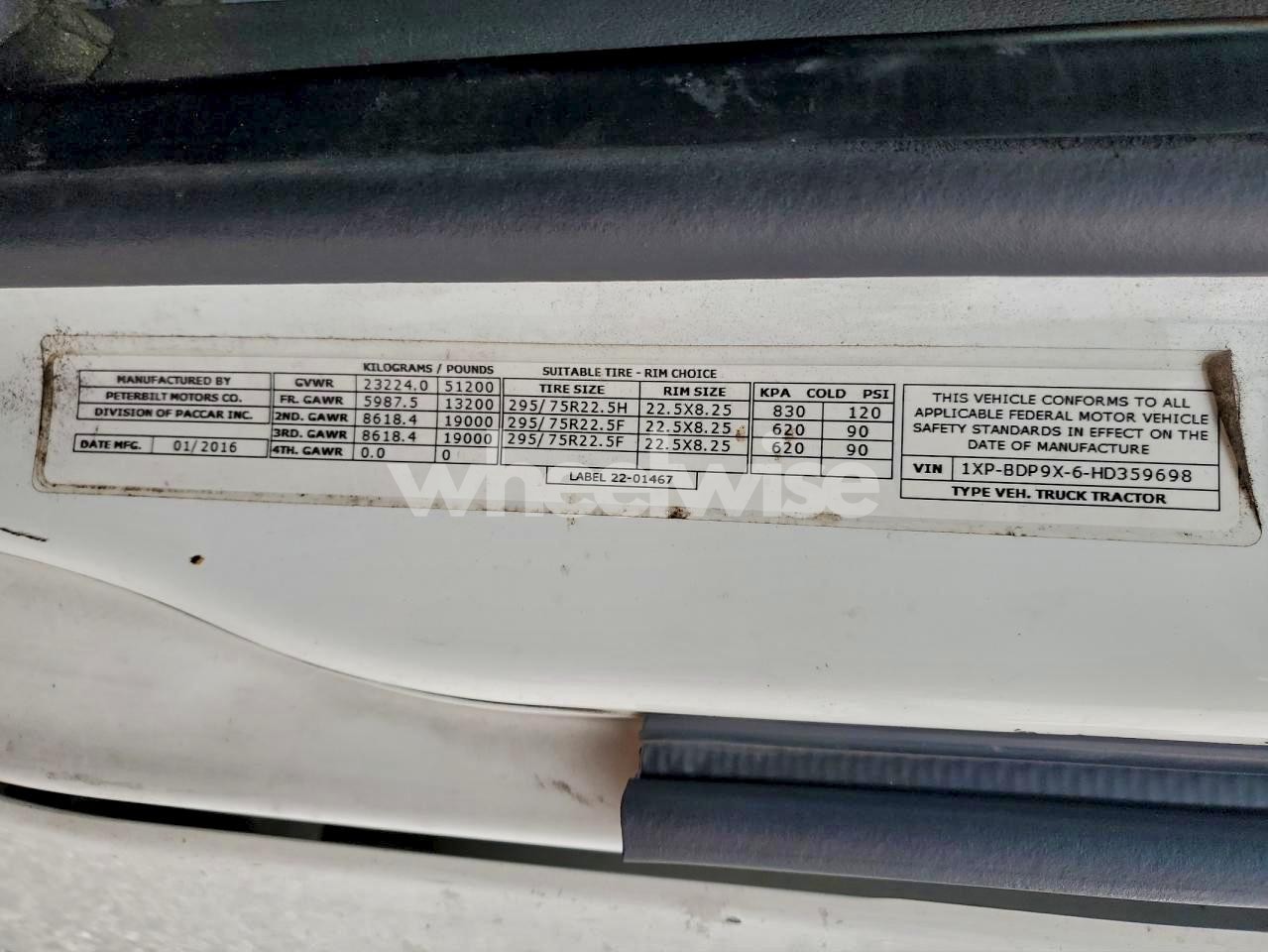 Photo 10 of 2017 PETERBILT 579 SEMI TRUCK (VIN 1XPBDP9X6HD359698)