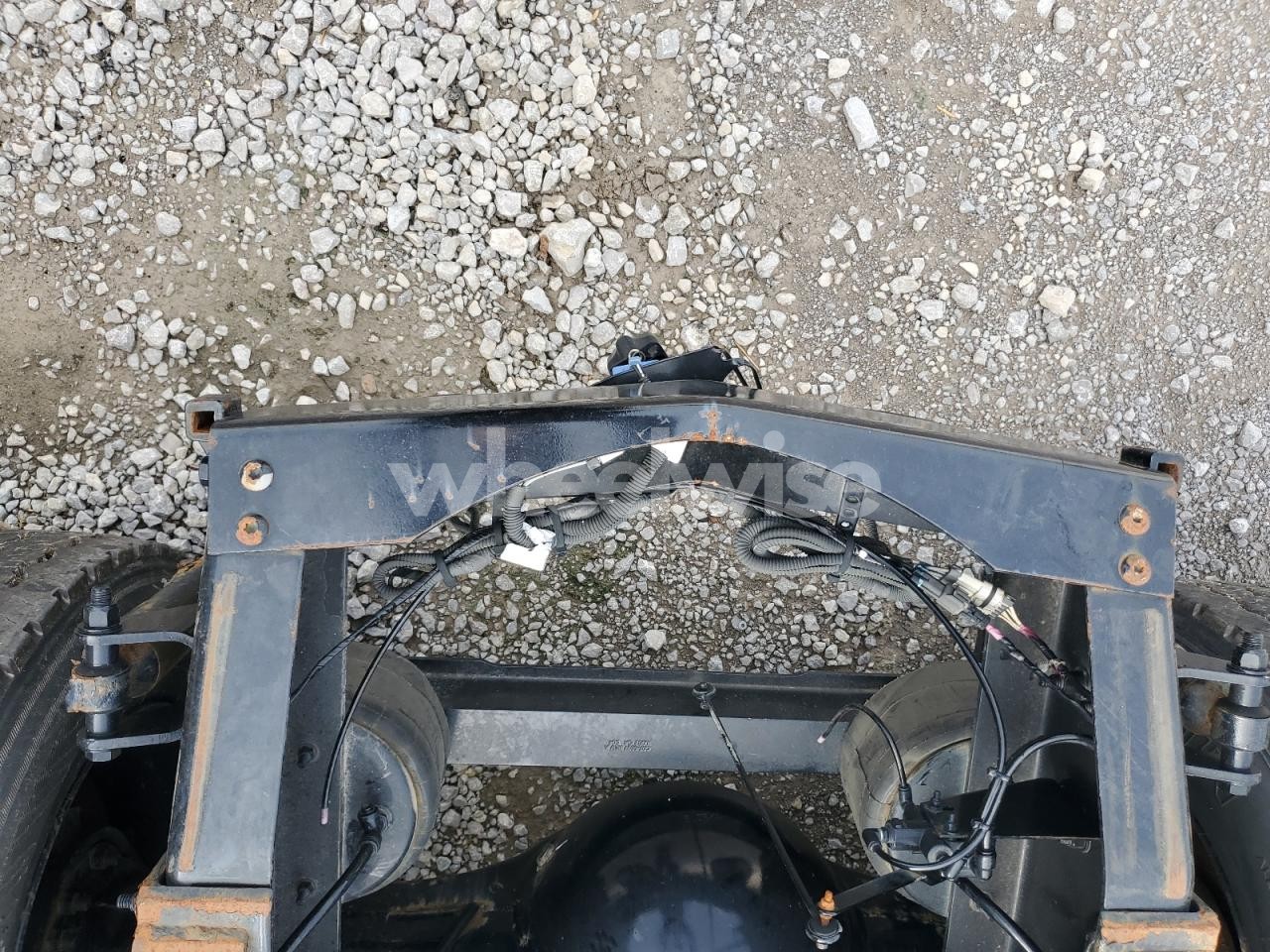 Photo 9 of 2018 PETERBILT 579 SEMI TRUCK N/A (VIN 1XPBDP9X7JD473196)