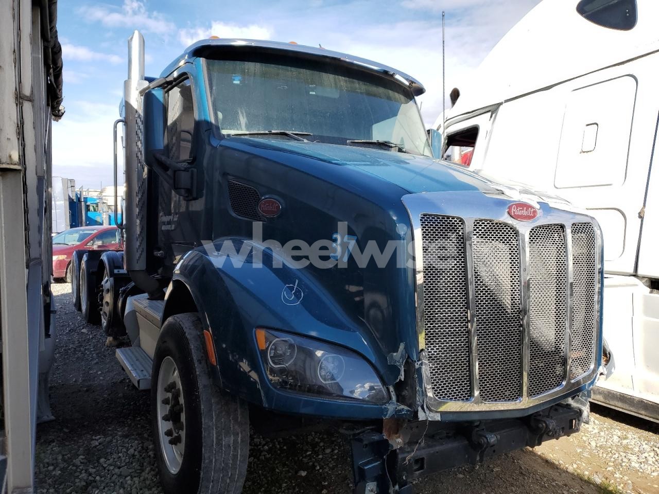 2019 PETERBILT 579 SEMI TRUCK N/A (VIN 1XPBPP9X6KD627826) main photo