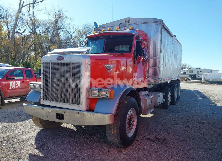 Photo 2 of 1988 Peterbilt 378 N/A (VIN 1XPFD59X3JD262230)