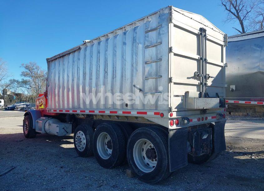 Photo 3 of 1988 Peterbilt 378 N/A (VIN 1XPFD59X3JD262230)