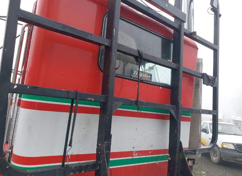 Photo 6 of 1993 Peterbilt 378 N/A (VIN 1XPFD69X9PD332005)