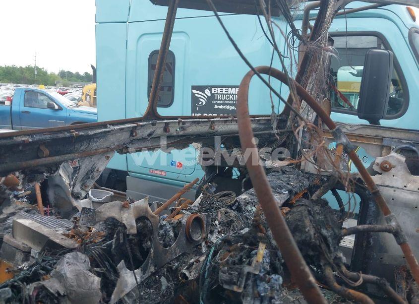 Photo 6 of 2005 Peterbilt 378 N/A (VIN 1XPFDB9X55D864549)