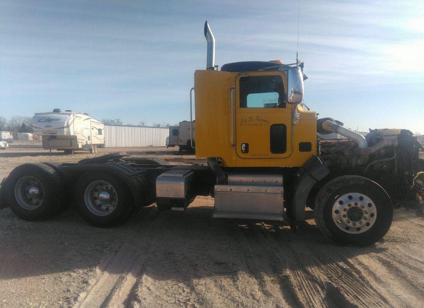 Photo 13 of 2012 Peterbilt 386 N/A (VIN 1XPHD49X0CD149745)