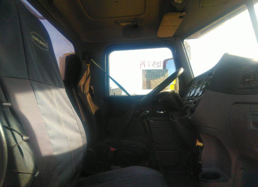 Photo 6 of 2012 Peterbilt 386 N/A (VIN 1XPHD49X0CD149745)