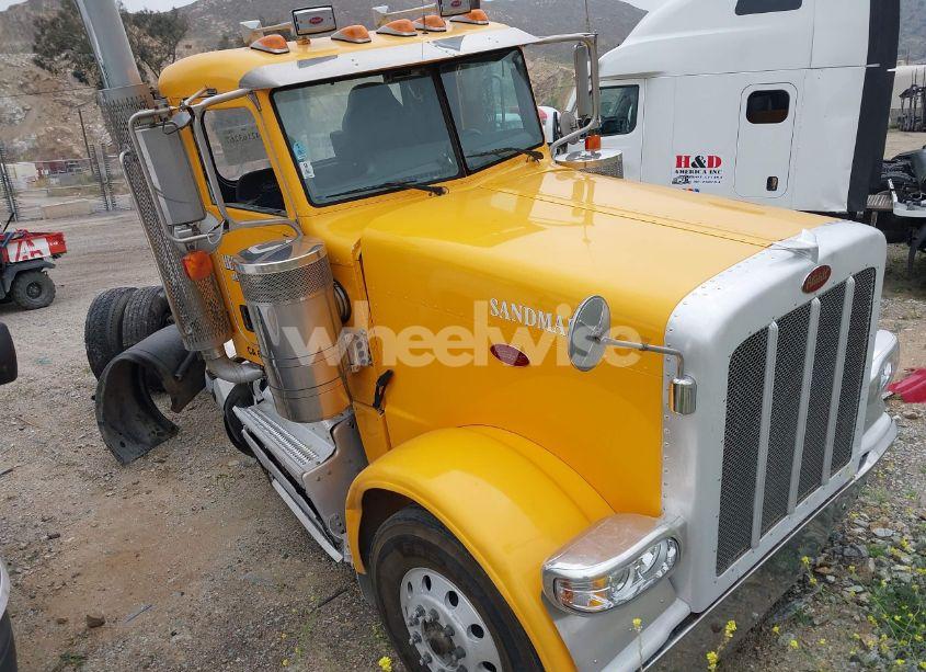 2012 Peterbilt 388 N/A (VIN 1XPWDP9X9CD122049) main photo