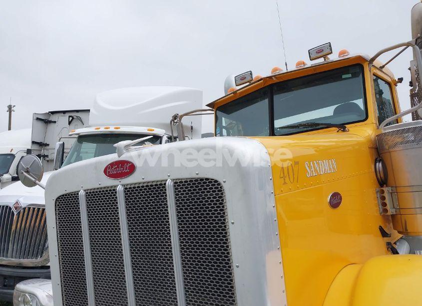 Photo 15 of 2012 Peterbilt 388 N/A (VIN 1XPWDP9X9CD122049)