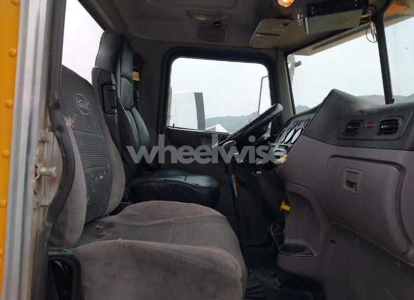 Photo 7 of 2012 Peterbilt 388 N/A (VIN 1XPWDP9X9CD122049)