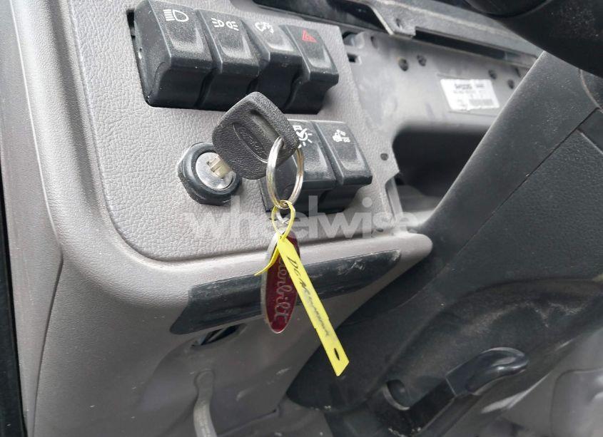 Photo 11 of 2022 Peterbilt 389 (VIN 1XPXD49X4ND809879)