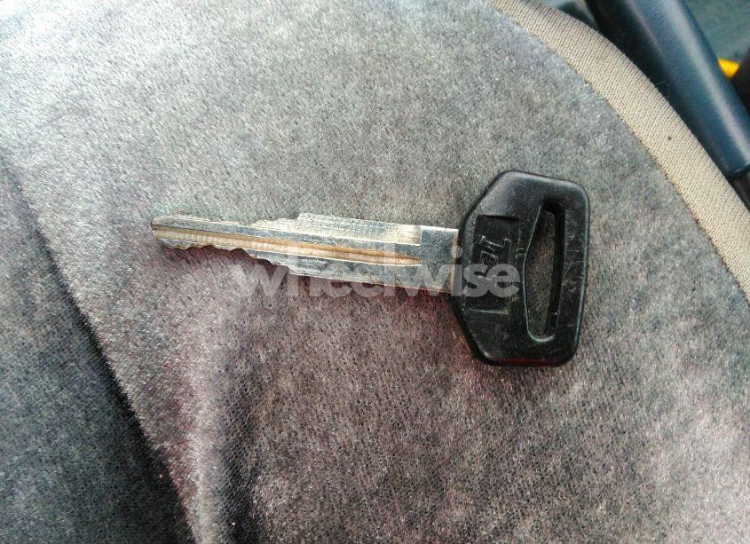 Photo 11 of 1986 Chevrolet Nova (VIN 1Y1SK1944GZ103275)