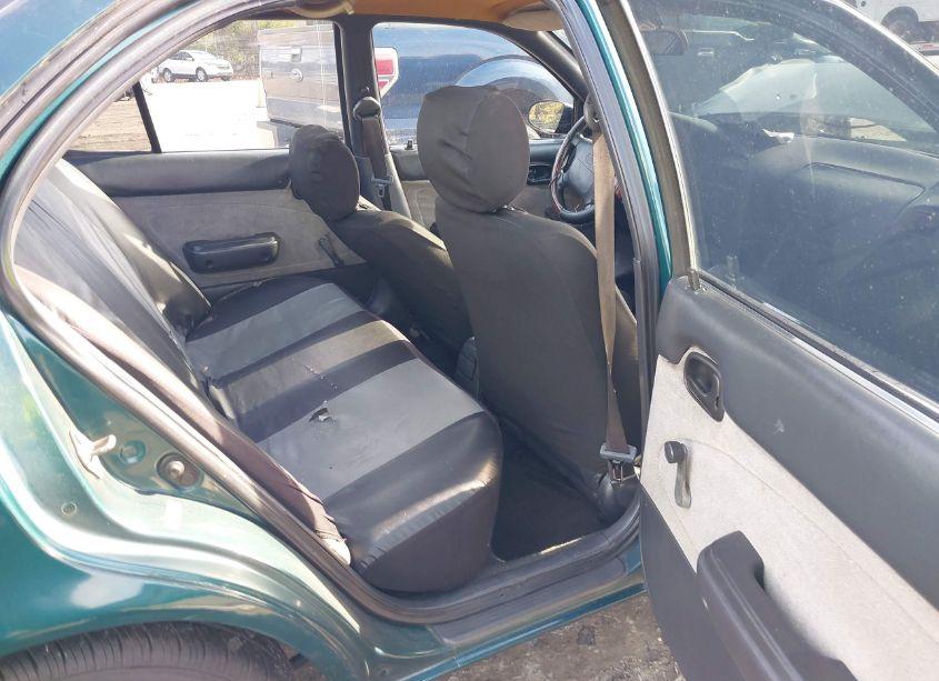 Photo 8 of 1996 Geo Prizm LSI (VIN 1Y1SK5265TZ044508)