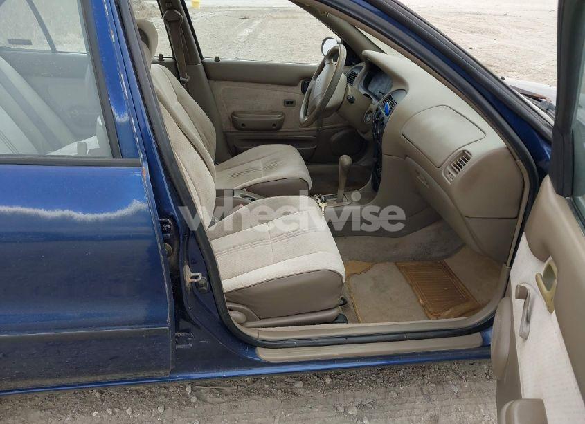 Photo 5 of 1996 Geo Prizm LSI (VIN 1Y1SK5267TZ039827)