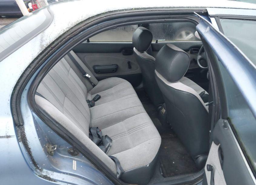 Photo 8 of 1996 Geo Prizm LSI (VIN 1Y1SK5269TZ012516)