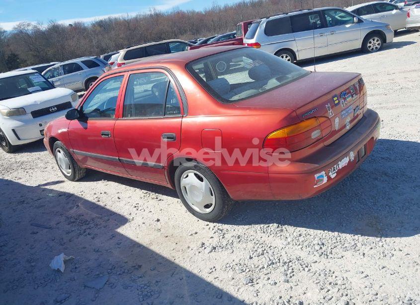 Photo 3 of 2001 Chevrolet Prizm (VIN 1Y1SK52801Z420692)