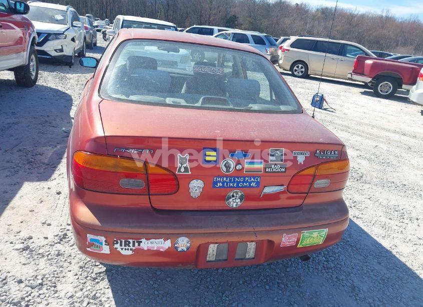 Photo 6 of 2001 Chevrolet Prizm (VIN 1Y1SK52801Z420692)