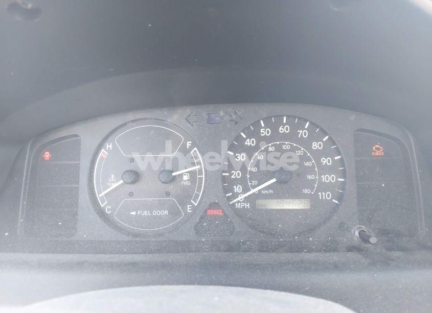 Photo 7 of 2001 Chevrolet Prizm (VIN 1Y1SK52801Z420692)