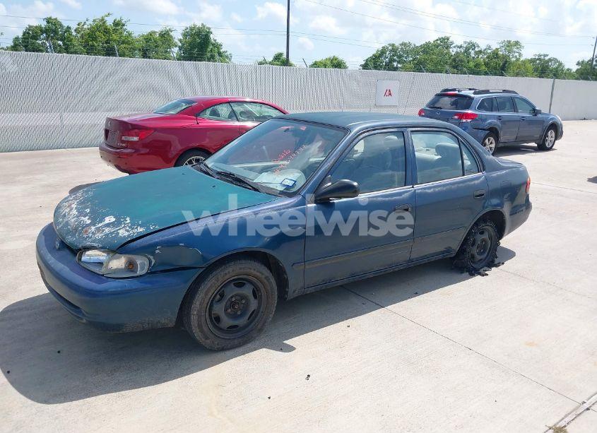 Photo 2 of 2002 Chevrolet Prizm (VIN 1Y1SK52802Z419527)