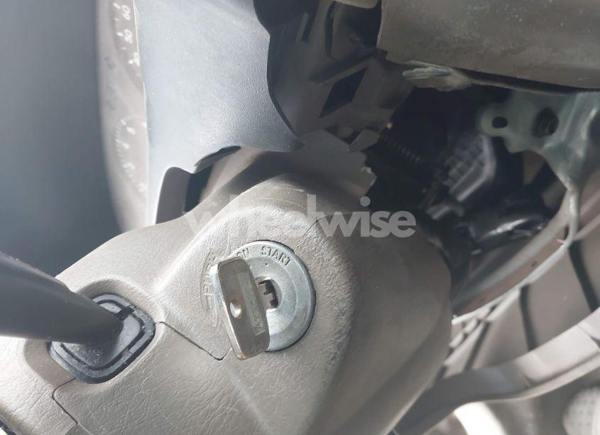 Photo 11 of 1999 Chevrolet Prizm (VIN 1Y1SK5280XZ445777)