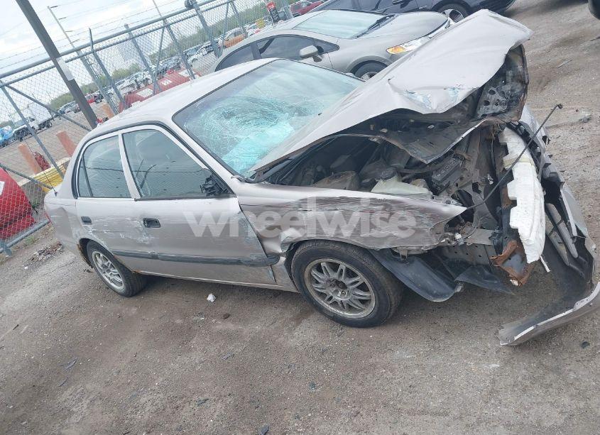 Photo 13 of 1999 Chevrolet Prizm (VIN 1Y1SK5280XZ445777)