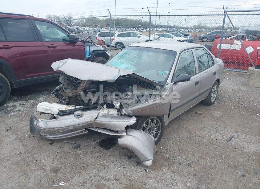 Photo 2 of 1999 Chevrolet Prizm (VIN 1Y1SK5280XZ445777)