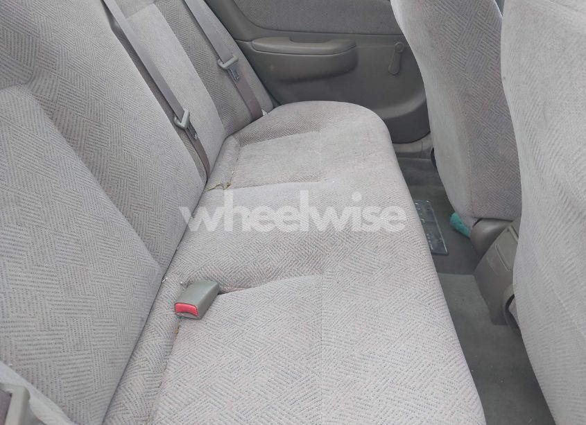 Photo 8 of 1999 Chevrolet Prizm (VIN 1Y1SK5280XZ445777)