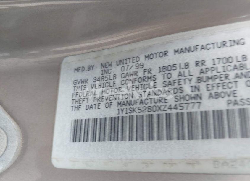 Photo 9 of 1999 Chevrolet Prizm (VIN 1Y1SK5280XZ445777)