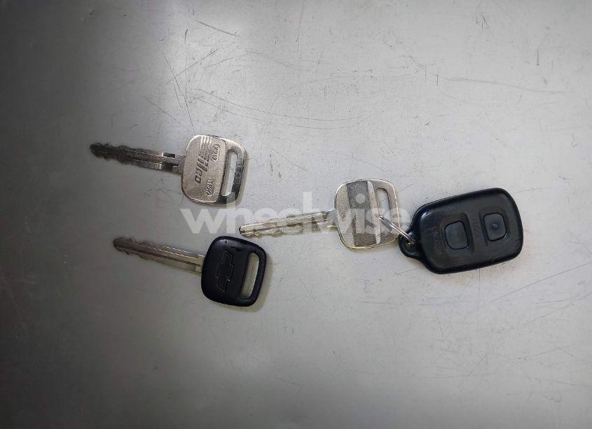 Photo 11 of 2001 Chevrolet Prizm LSI (VIN 1Y1SK52811Z400984)