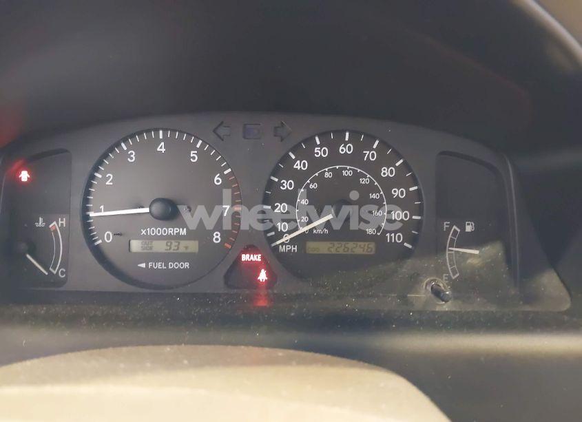 Photo 7 of 2001 Chevrolet Prizm LSI (VIN 1Y1SK52811Z400984)