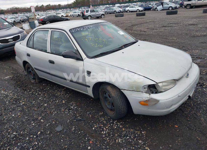 2001 Chevrolet Prizm (VIN 1Y1SK52811Z421415) main photo