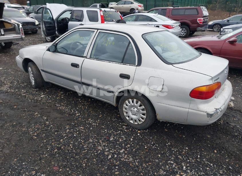 Photo 3 of 2001 Chevrolet Prizm (VIN 1Y1SK52811Z421415)