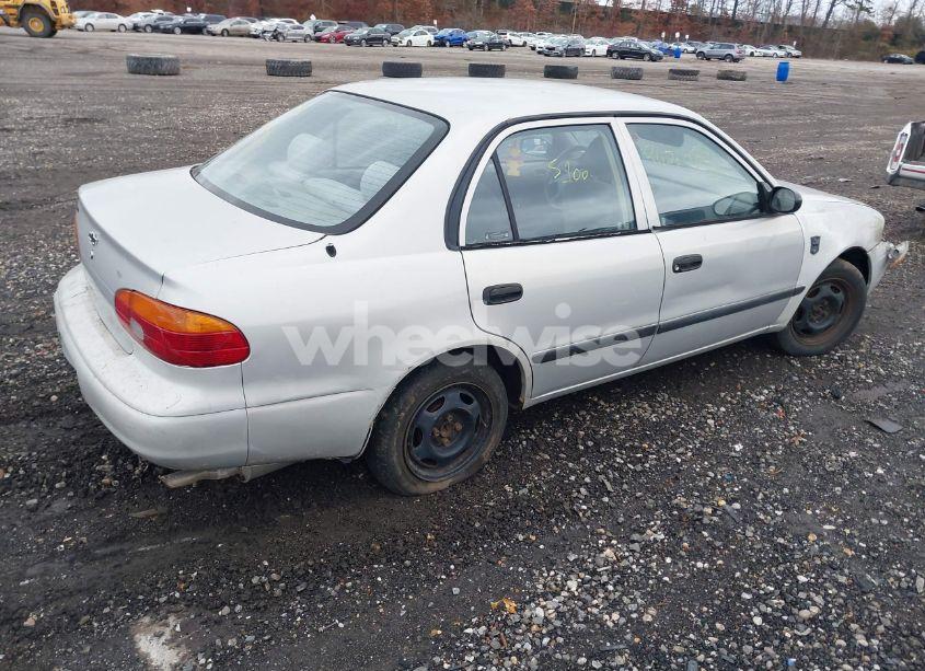 Photo 4 of 2001 Chevrolet Prizm (VIN 1Y1SK52811Z421415)