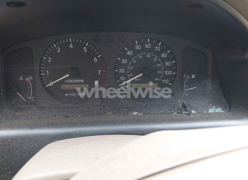 Photo 14 of 2001 Chevrolet Prizm (VIN 1Y1SK52811Z442006)